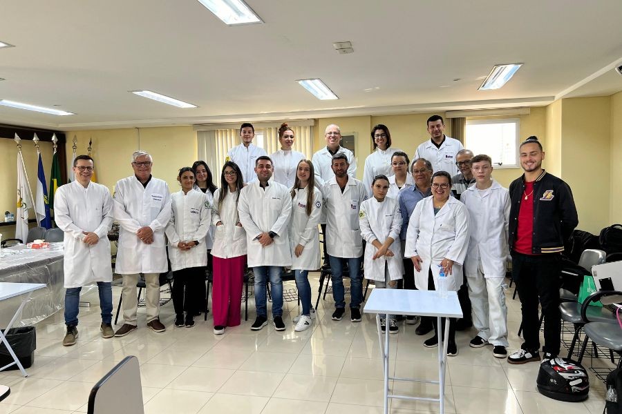 curso-de-administracao-de-medicamentos-injetaveis-em-ponta-grossa-foco-e-capacitar-farmaceuticos-e-academicos