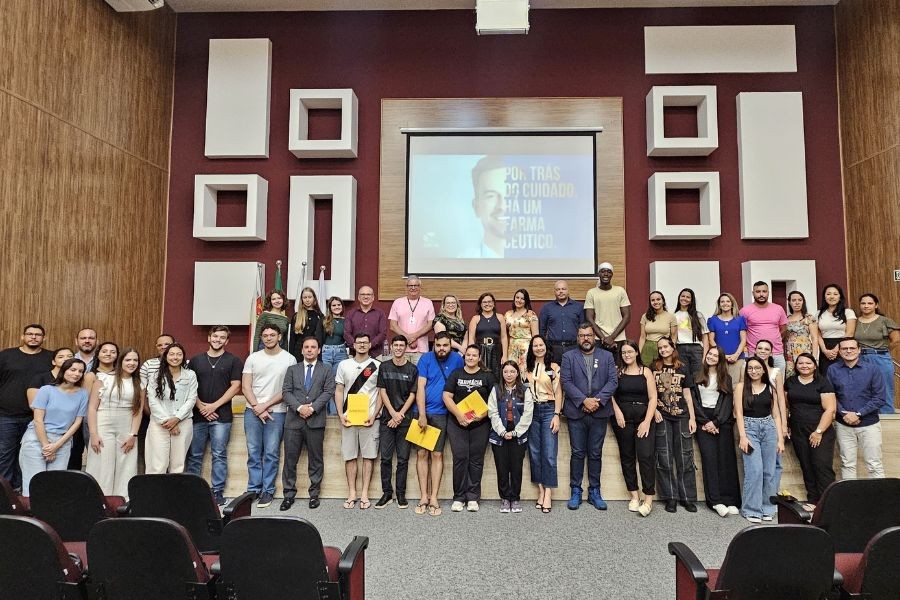 i-forum-regional-de-valorizacao-farmaceutica-e-realizado-em-maringa