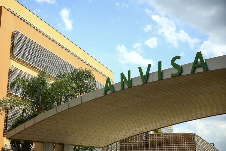 anvisa-determina-recolhimento-de-furosemida-com-suspeita-de-presenca-de-caco-de-vidro
